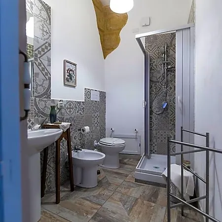 Zabbara Bed & Breakfast 3*