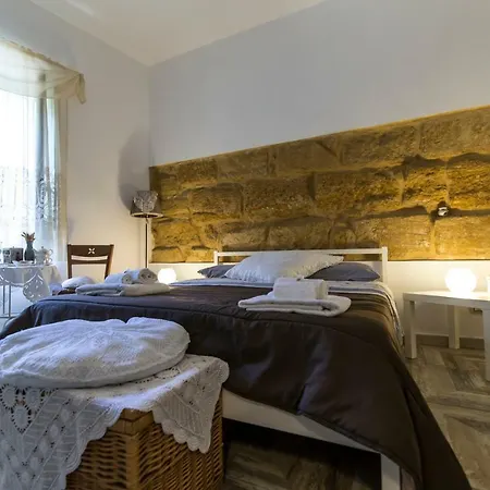 Zabbara Bed & Breakfast 2*